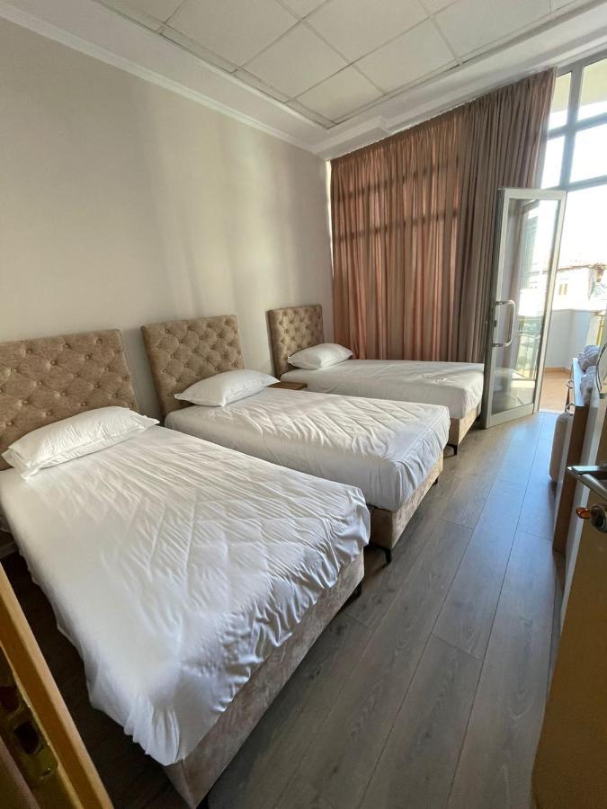Hotel Princ Shkoder Exterior photo
