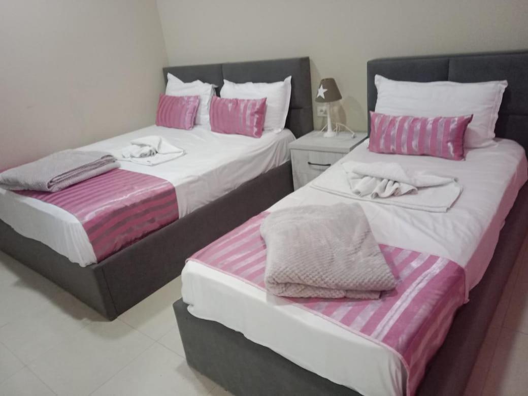 Hotel Princ Shkoder Exterior photo