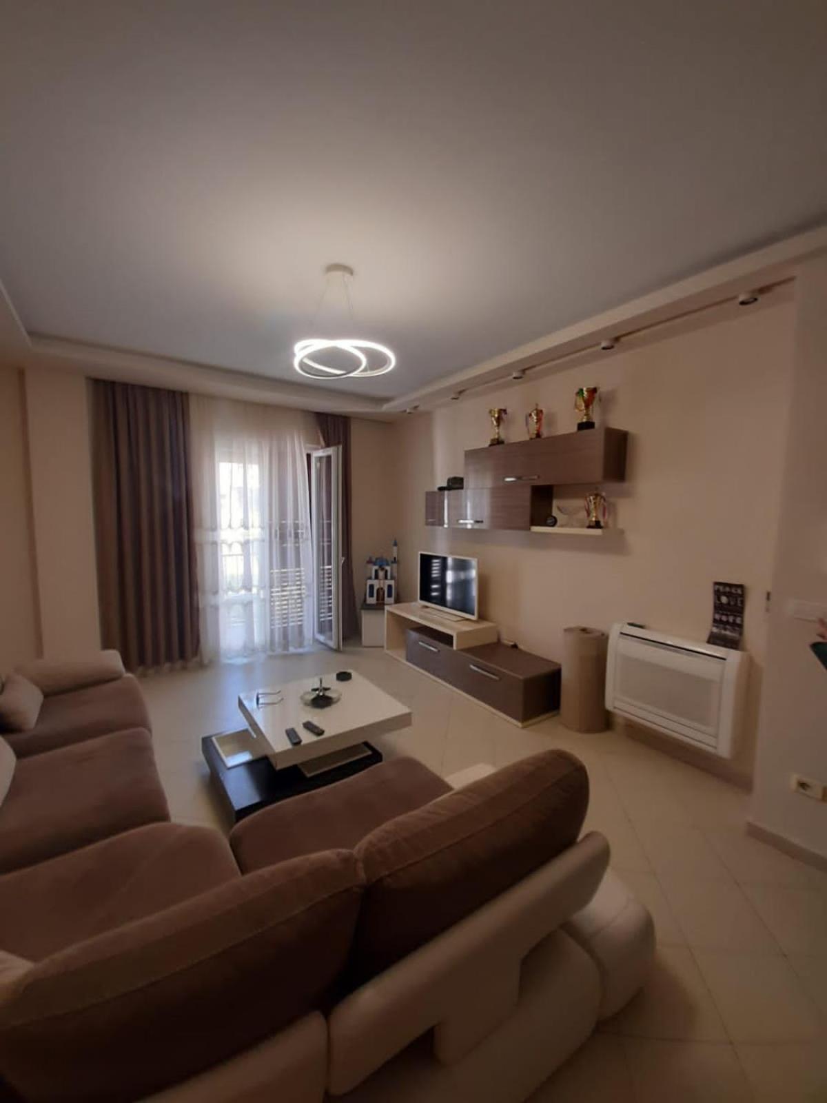 Hotel Princ Shkoder Exterior photo