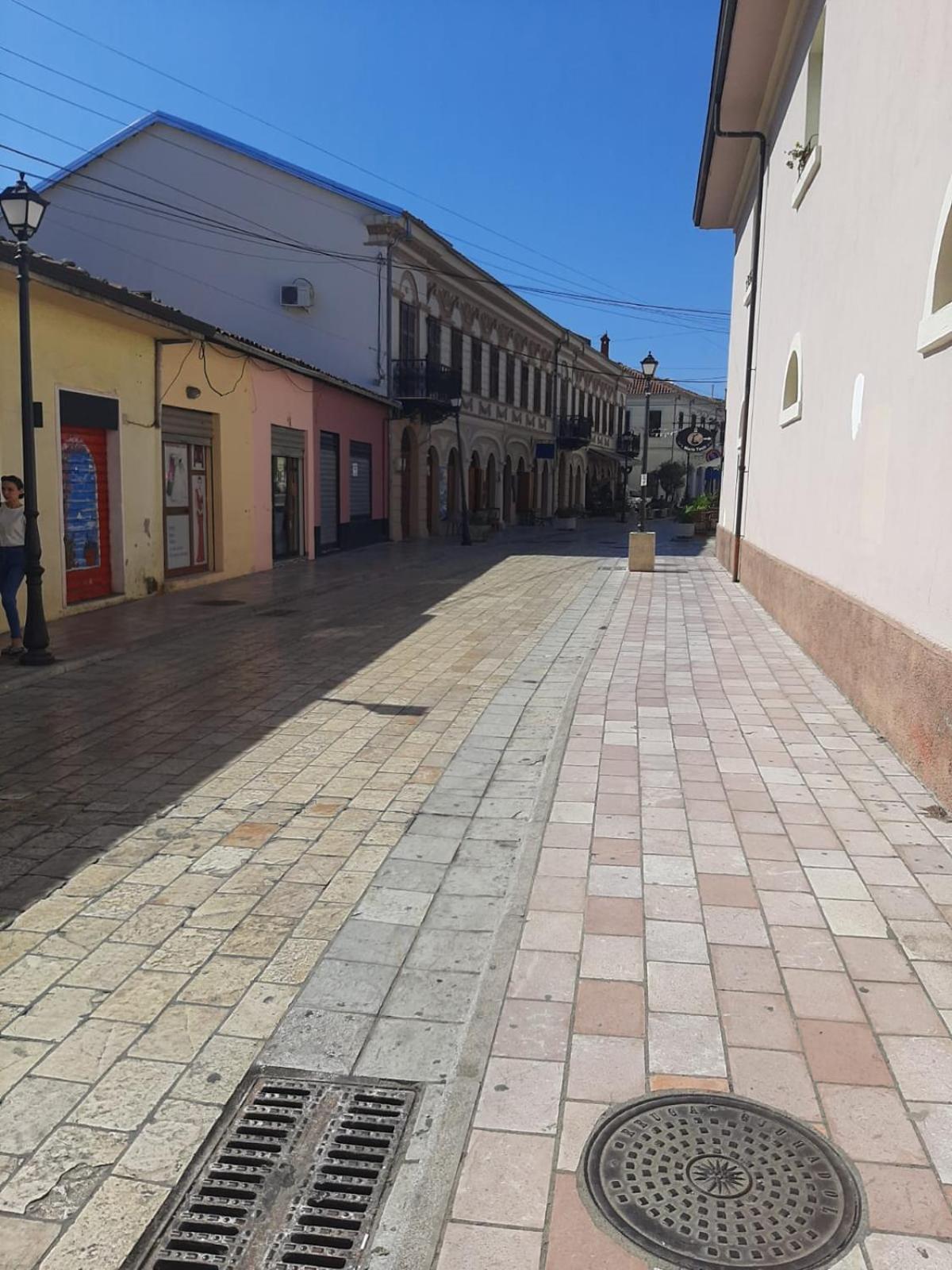 Hotel Princ Shkoder Exterior photo